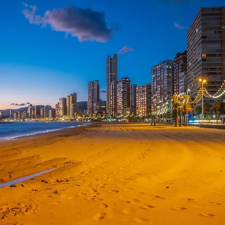 Three Bedrooms In Near And Strip Benidorm