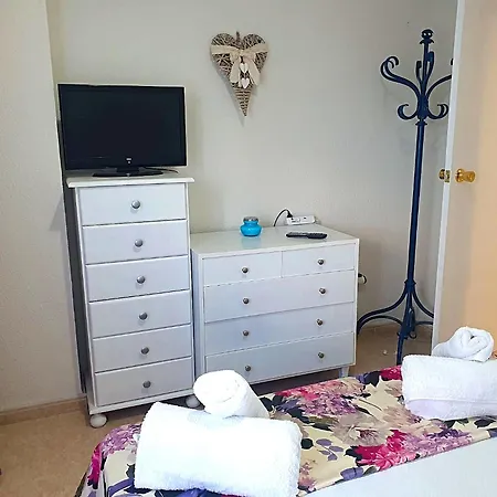 아파트 Three Bedrooms In Near And Strip *