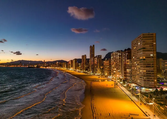 Three Bedrooms In Near And Strip * Benidorm